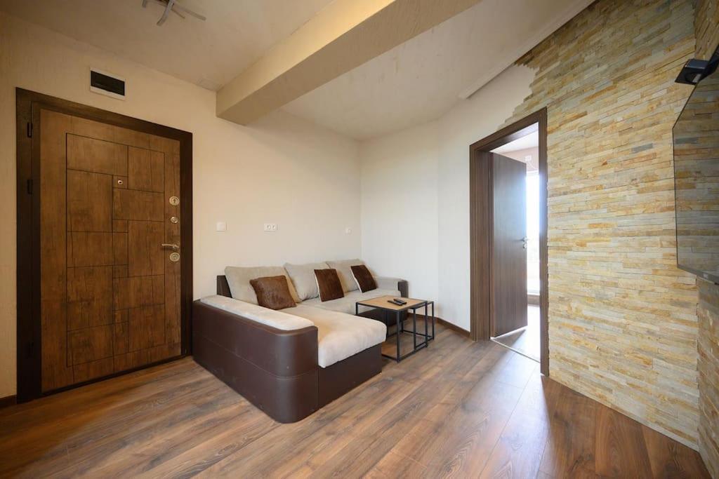 Sunset Luxury Apartment Varna Bagian luar foto